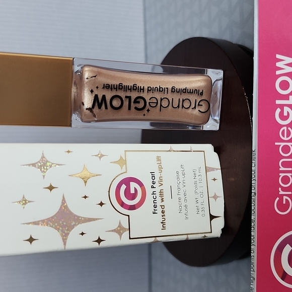Grande Cosmetics Grande Glow Plumping Liquid Highlighter - French Pearl - Picture 4 of 11